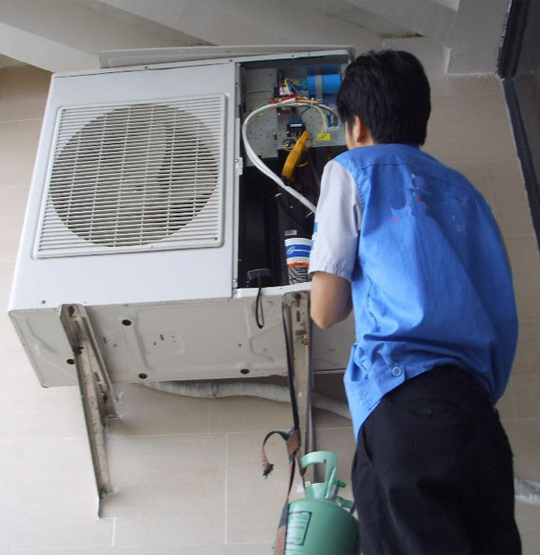 洞口空调开机无反应维修